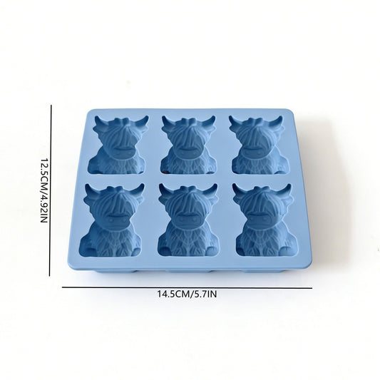 Highland Cow-Shaped Ice Cube Mould